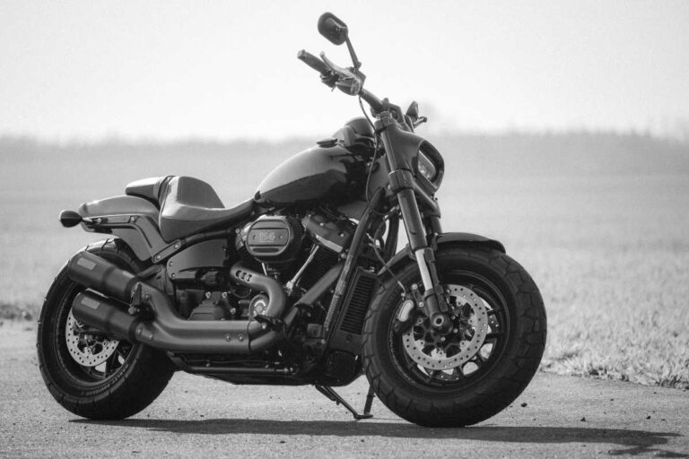 Alarme ou Rastreador: Qual é a Melhor Escolha para Proteger Sua Moto?