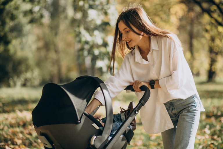 Como montar o kit ideal para passear com o bebê com praticidade e segurança