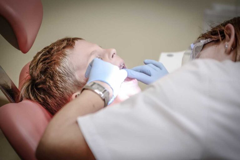 5 dicas essenciais para encontrar o melhor dentista em Porto Alegre para o seu tratamento
