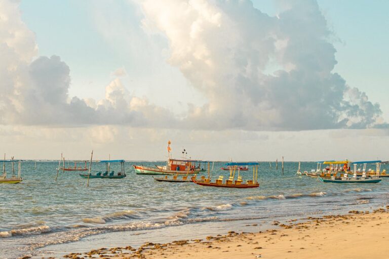 Porto de Galinhas além das piscinas naturais: o tipo de hospedagem que muda completamente sua viagem