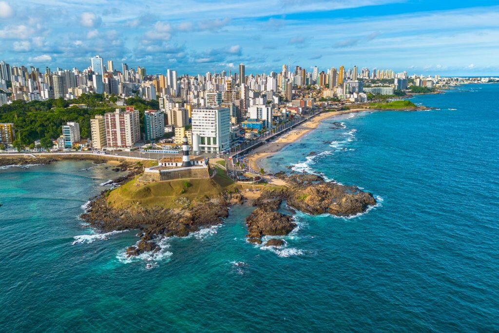 Elevador Lacerda: a história do cartão-postal que conecta a Cidade Alta e a Cidade Baixa em Salvador Elevador Lacerda: a história do cartão-postal que conecta a Cidade Alta e a Cidade Baixa em Salvador